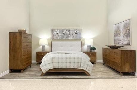 Queen Tribeca Platform Bedroom Set by Handstone - image 1