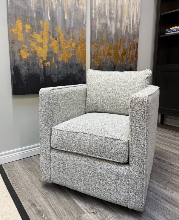2050 Swivel Chair by Decor-Rest