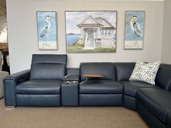 Titan Power Recliner Sectional by Palliser - Image 12