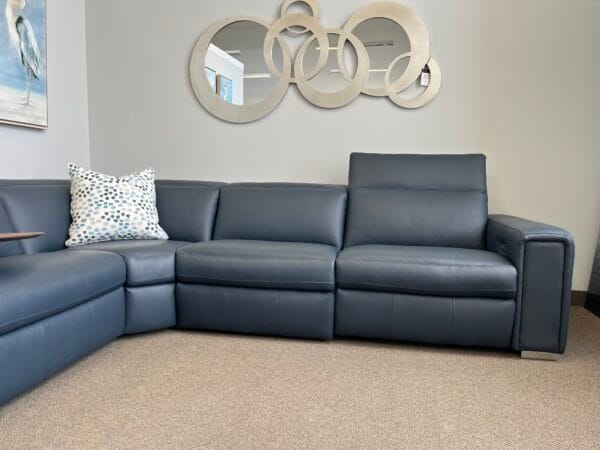 Titan Power Recliner Sectional by Palliser - Image 8