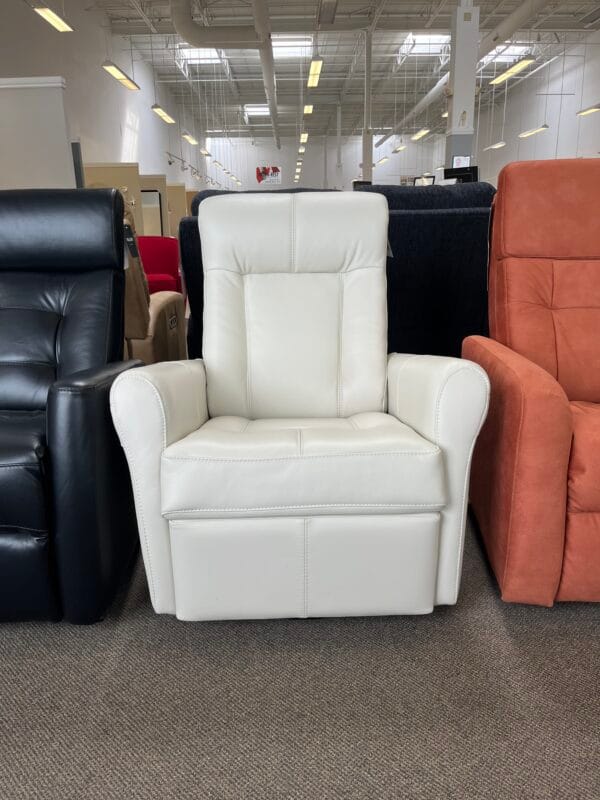 Yellowstone II Swivel, Glider, Pw Recliner Chair by Palliser - Image 4