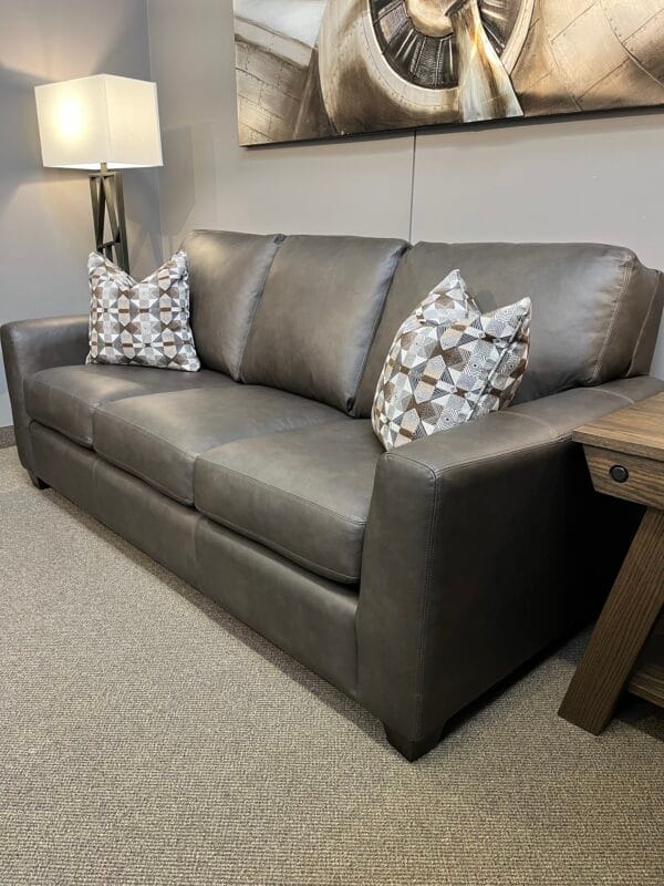3968 Leather Sofa by Decor-Rest - Image 4