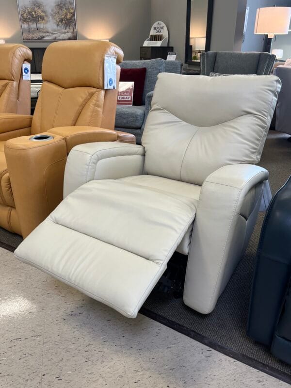 Torrington Power Rocker Recliner Chair by Palliser - Image 2