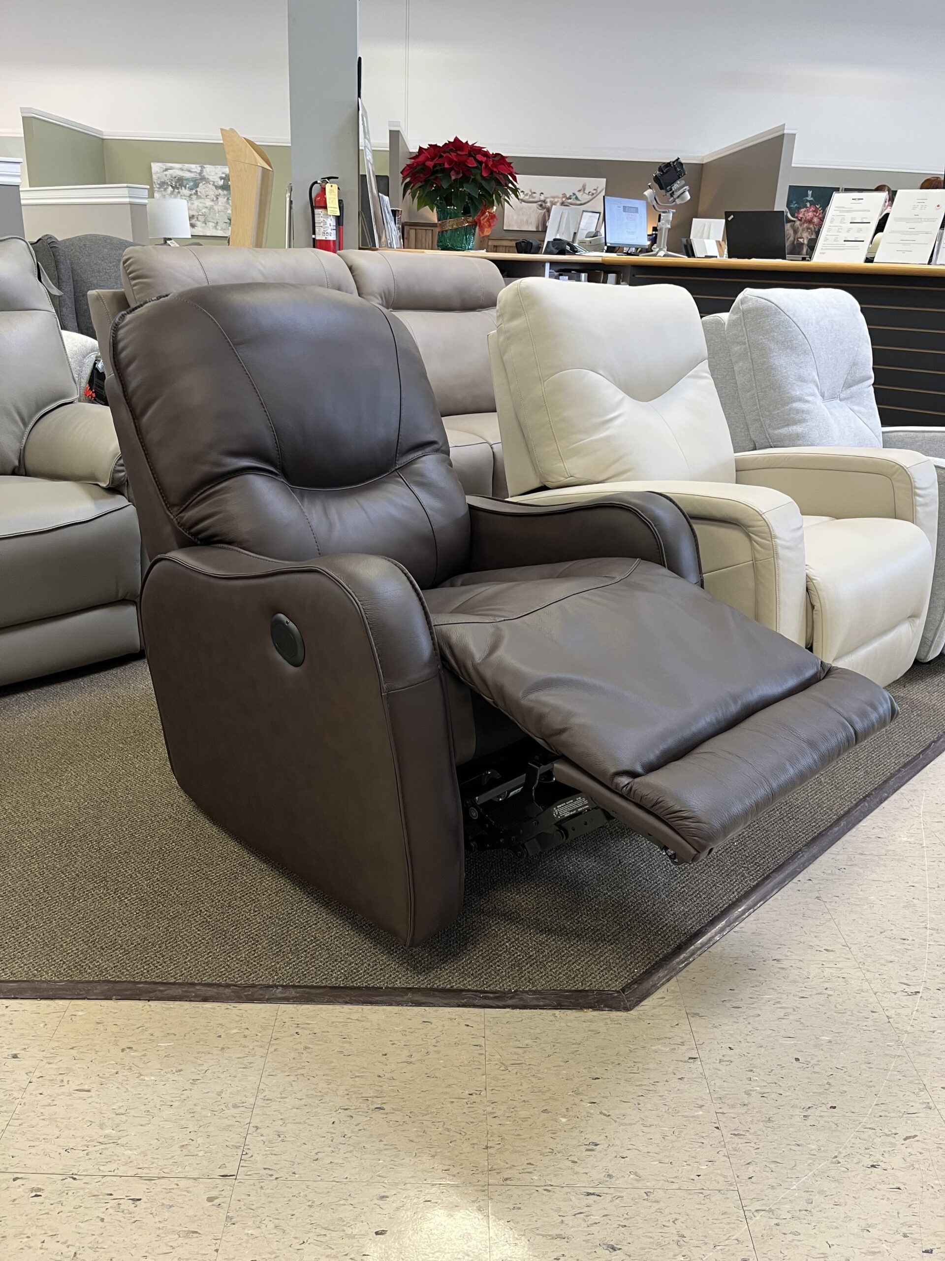 Yates Power Rocker Recliner Chair by Palliser - Image 3