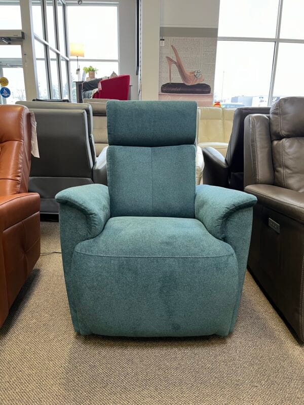 Chalet Power Recliner Chair by Palliser - Image 4