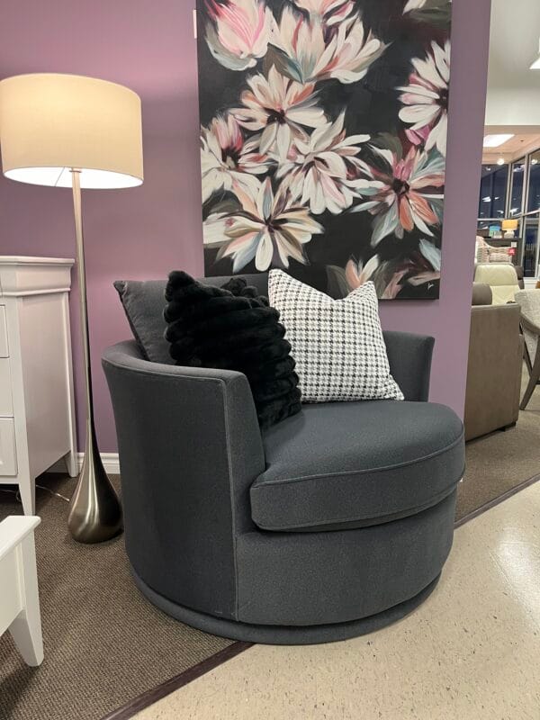 2991 Swivel Chair by Decor-Rest - Image 2