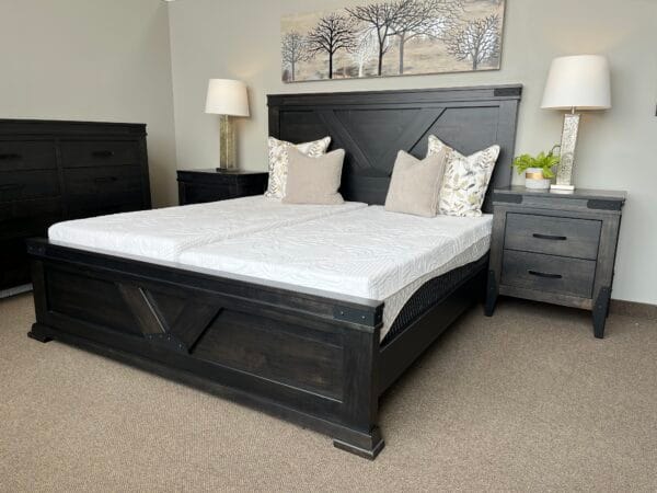 King Chattanooga Bedroom Set by Handstone