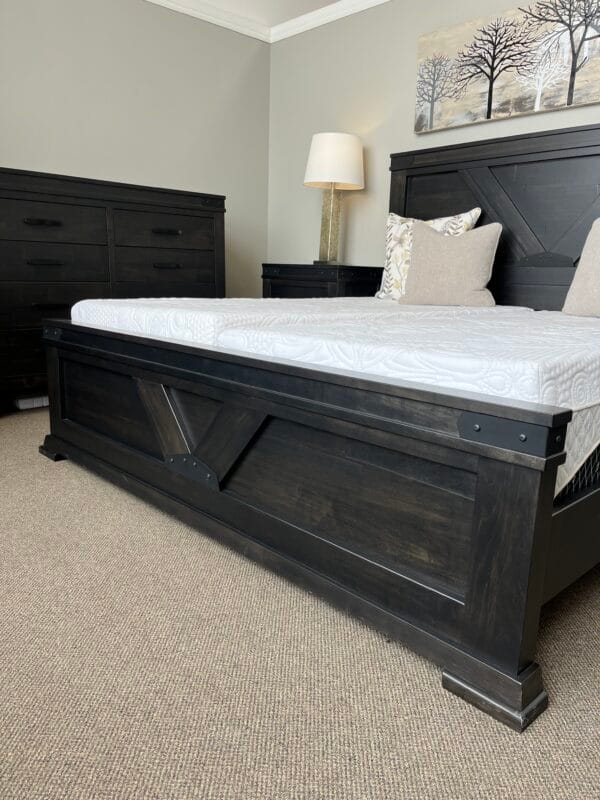 King Chattanooga Bedroom Set by Handstone - Image 5
