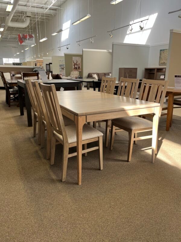 Richmond Dining Set by Handstone