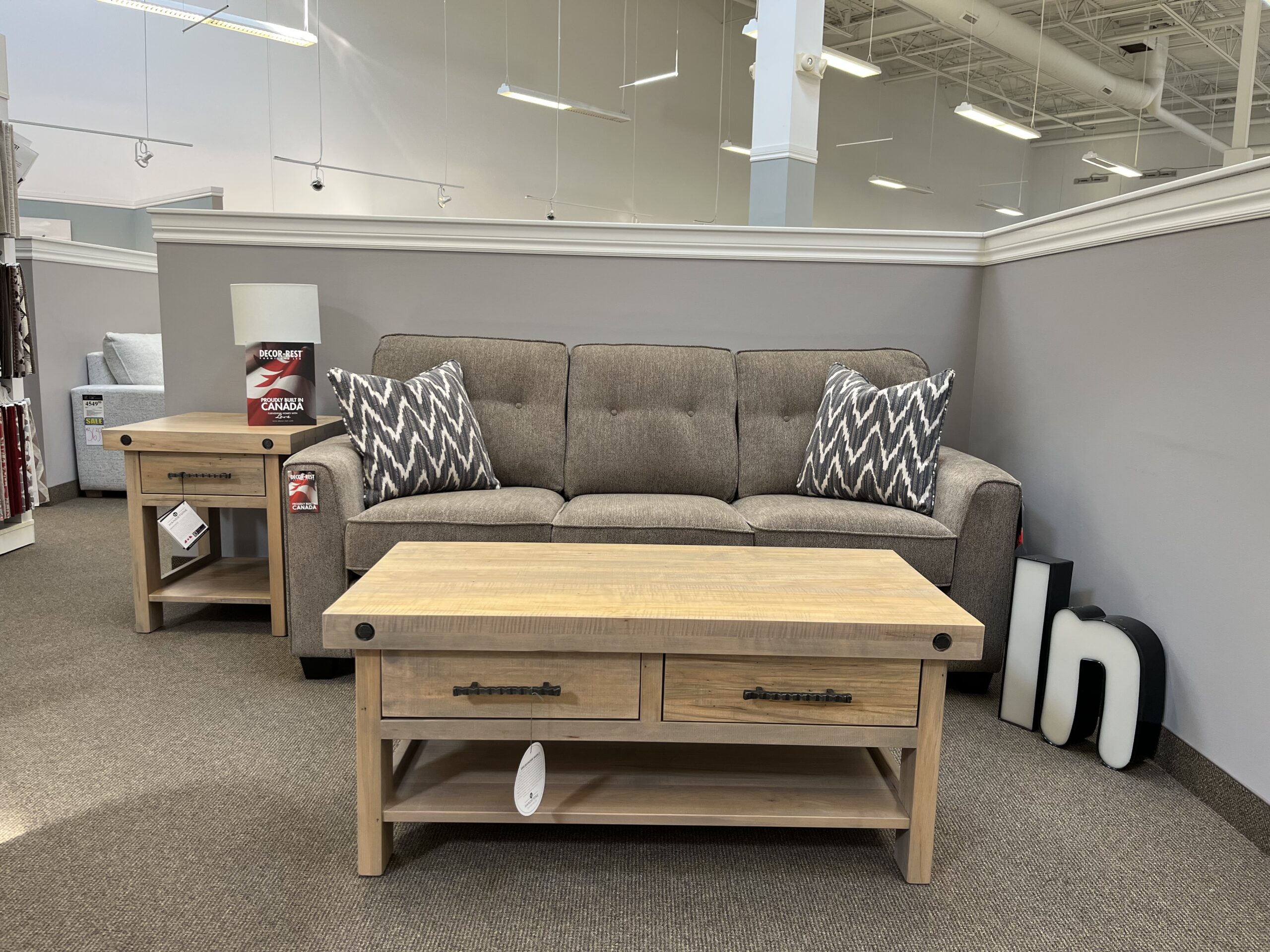 2967 Sofa by Decor-Rest