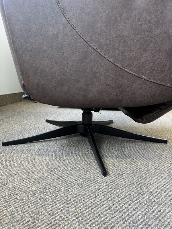Q30 Swivel Pw Recliner Chair by Palliser - Image 5