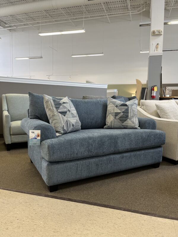 2360 Chair 1/2 by Decor-Rest - Image 2