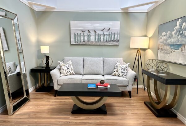 2142 Sofa by Decor-Rest