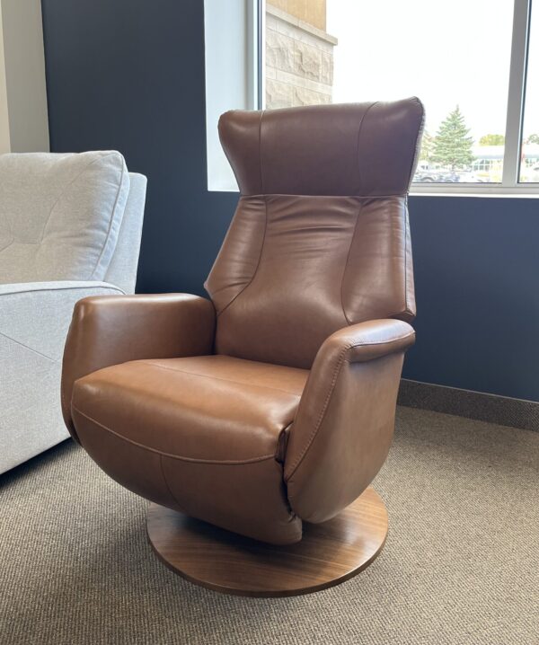 Q31 Swivel Pw Recliner Chair by Palliser